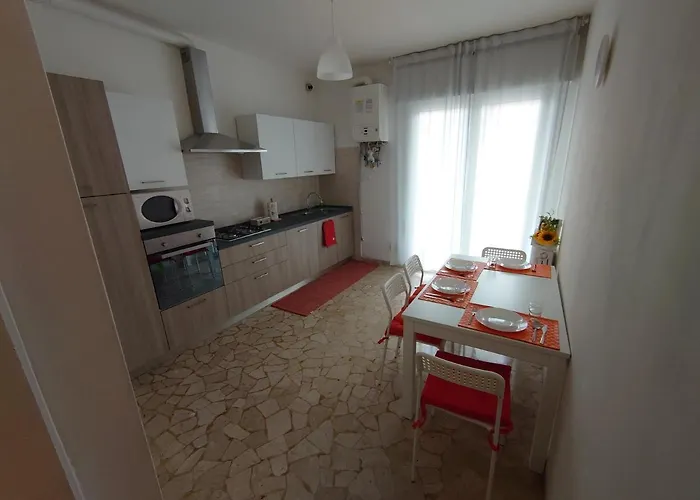 La Casa Di Claudio Местре